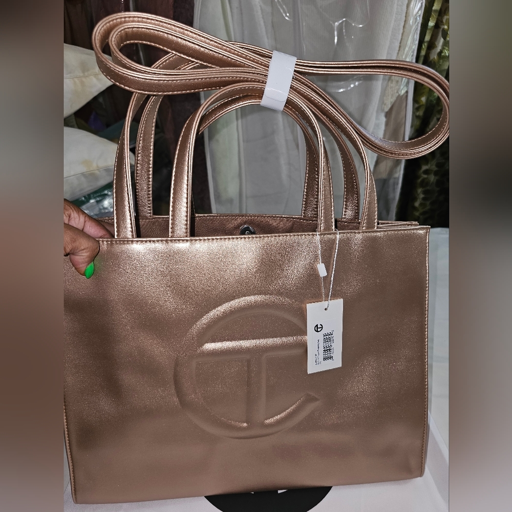 **SOLD** NWT Telfar Medium Copper Shopping Bag